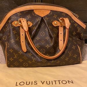 Louis Vuitton Tivoli GM bag in excellent condition